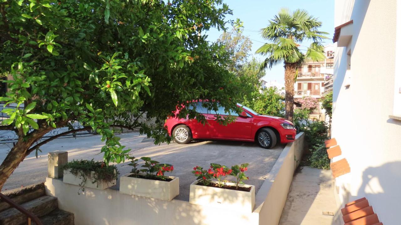 Apartments Kamelija マリンスカ エクステリア 写真