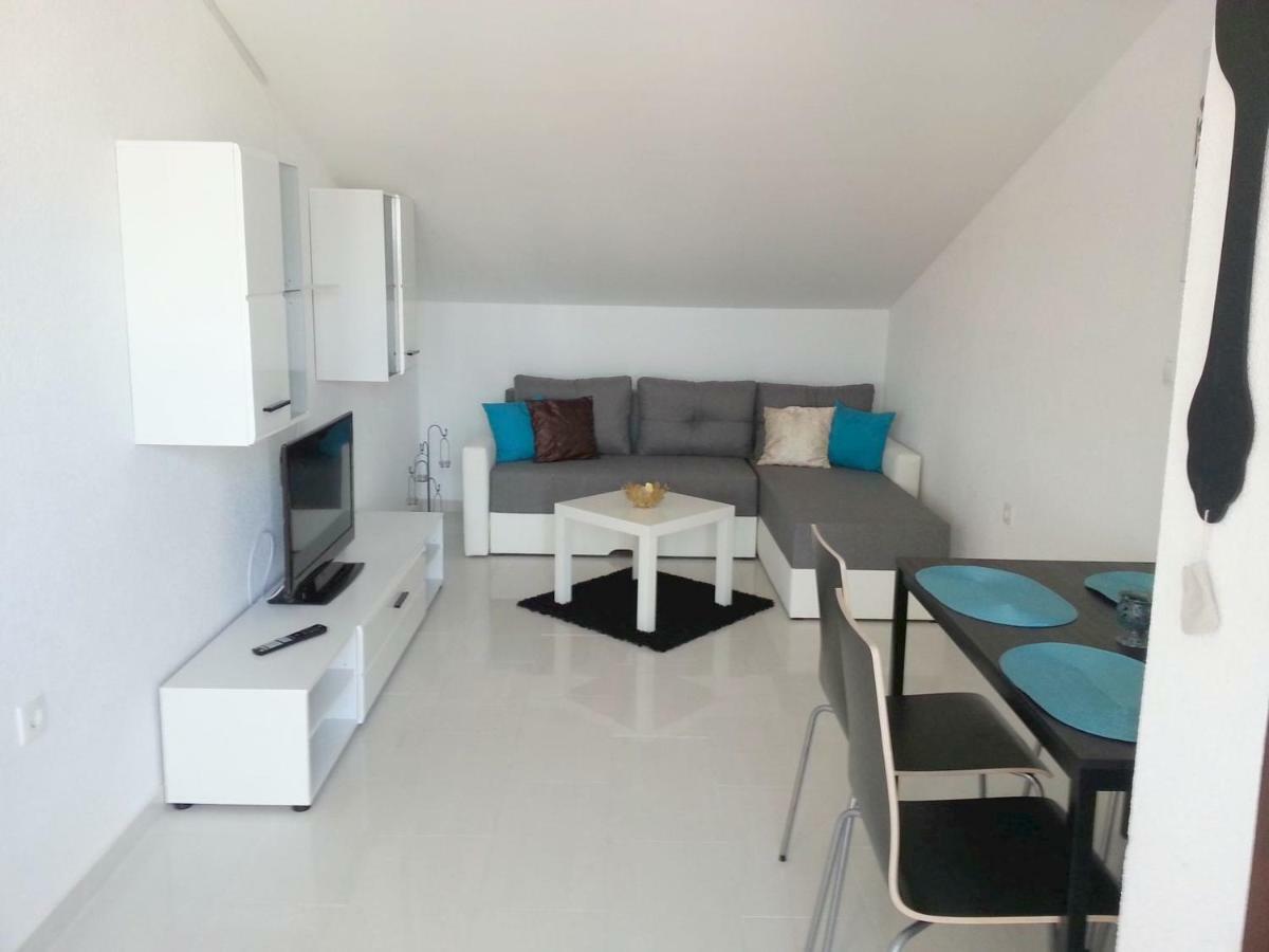 Apartments Kamelija マリンスカ エクステリア 写真