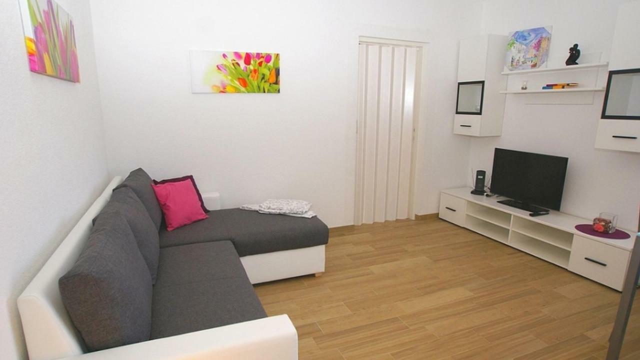 Apartments Kamelija マリンスカ エクステリア 写真