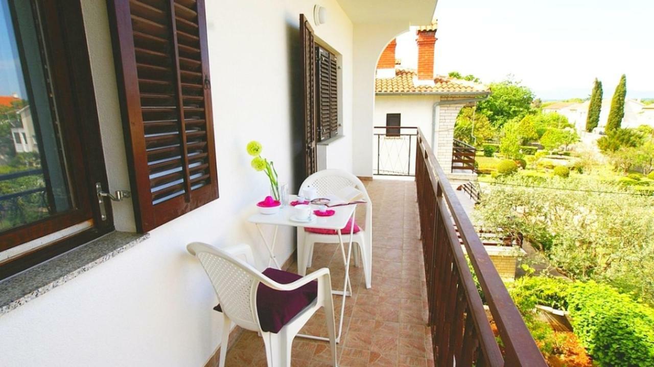 Apartments Kamelija マリンスカ エクステリア 写真